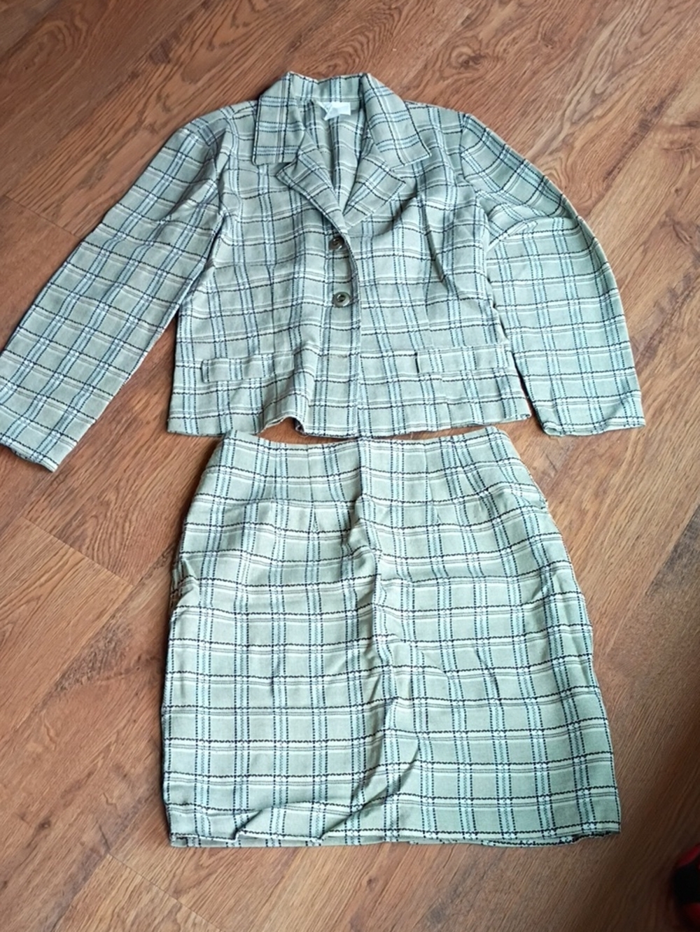 Checked Two-Piece Women’s Blazer and Skirt Set in Light Sage